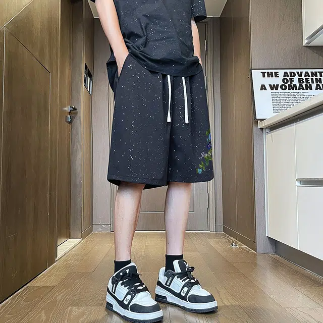 金贝勒 户外运动百搭美式高街中腰宽松系带字母花卉图案休闲短裤 男女同款 黑色