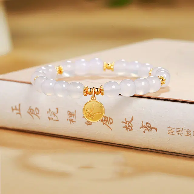 骊碧 蕙质兰心兰花圆牌新中式小众高级感天然 玉髓 手串 女款