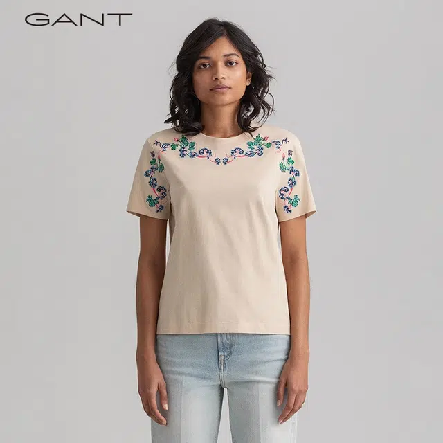 GANT T