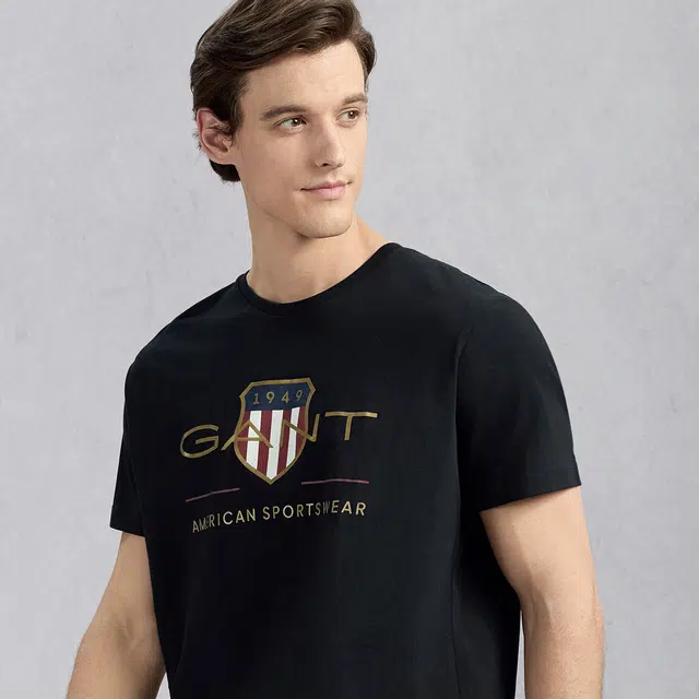 GANT T