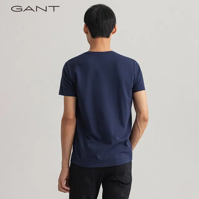 GANT T