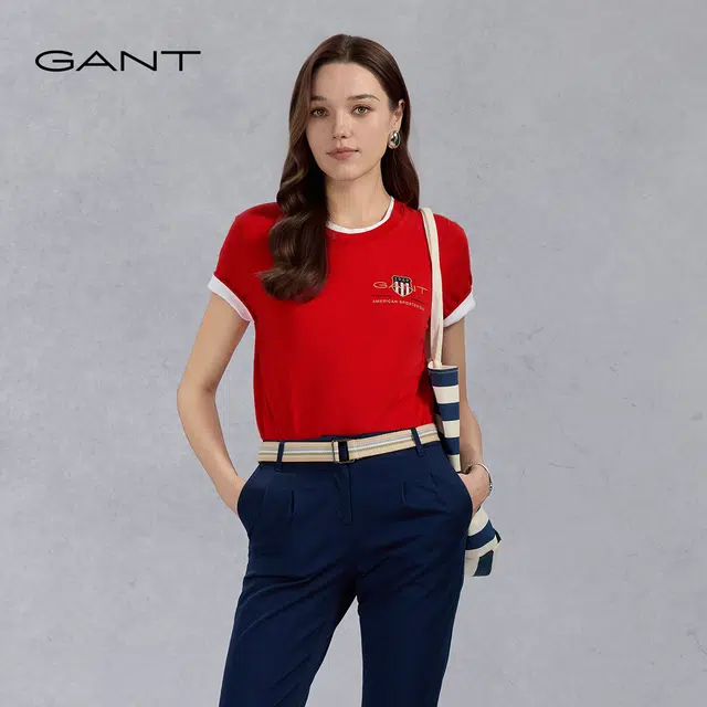 GANT T