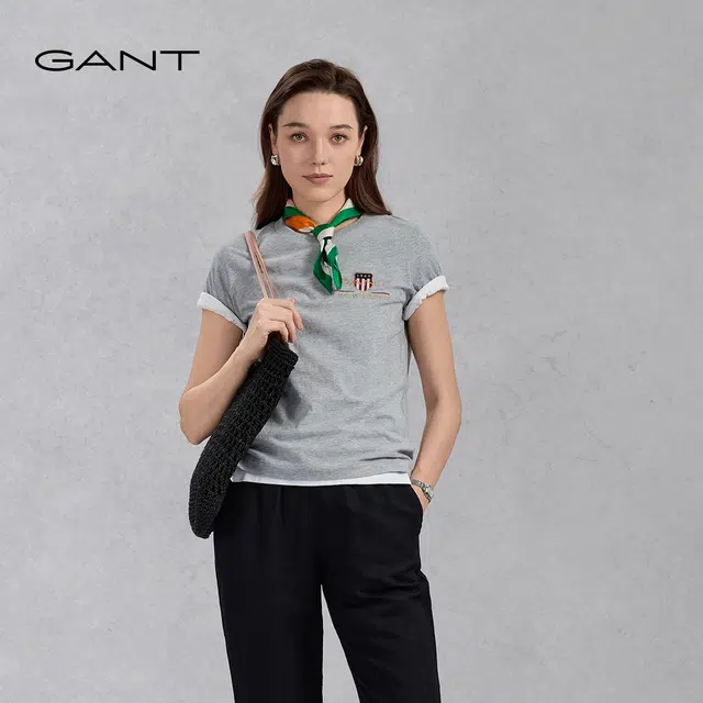GANT T