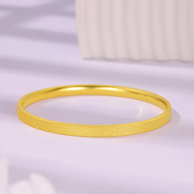 999