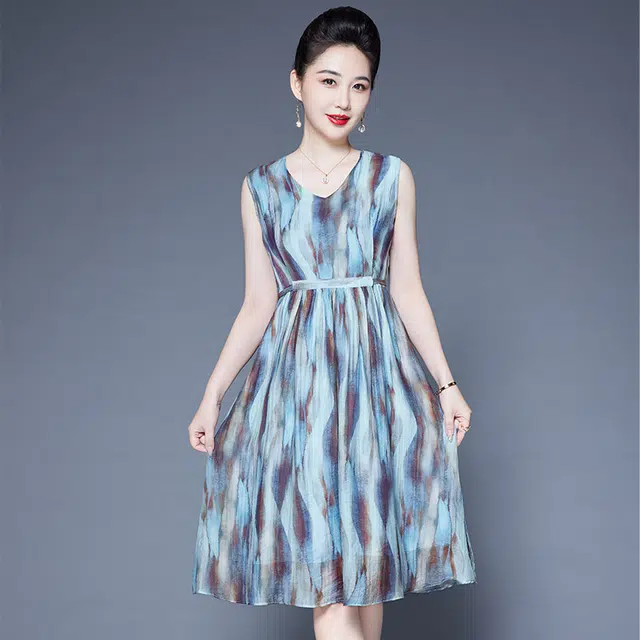 PIERRE CARDIN V