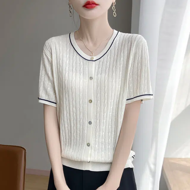 PIERRE CARDIN T