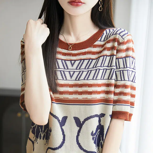 PIERRE CARDIN T