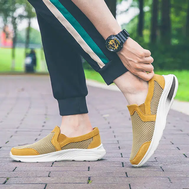 八哥 舒适百搭时尚潮流 防滑透气 低帮 生活休闲鞋 男款