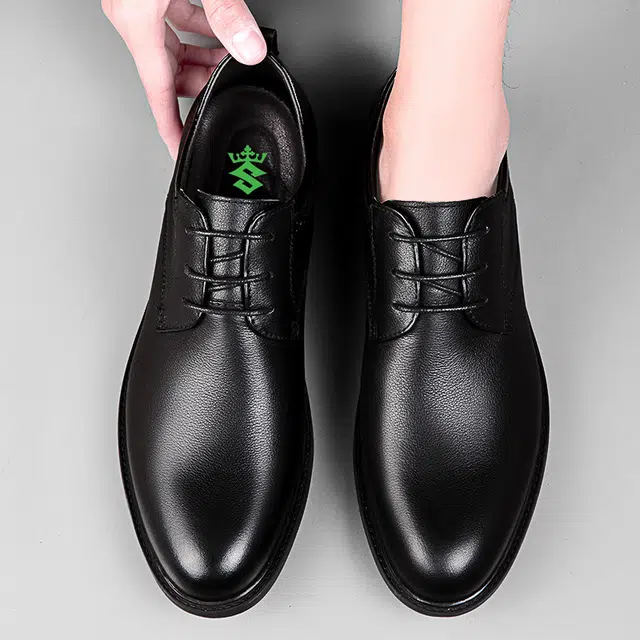 八哥 舒适时尚经典 正装皮鞋 男女同款 黑色