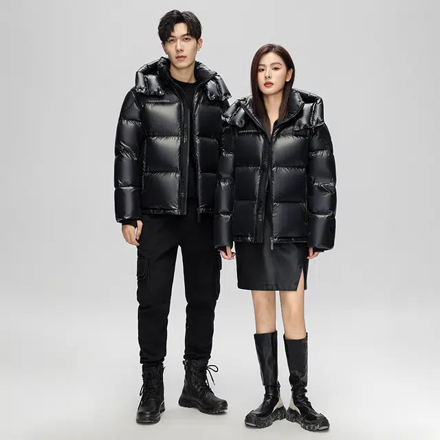 雅鹿 时尚宽松通勤羽绒服 男女同款 黑色