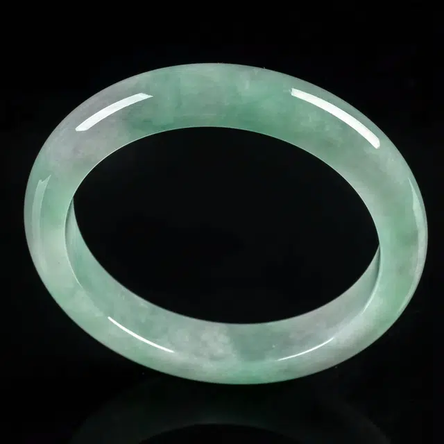 58.4mm