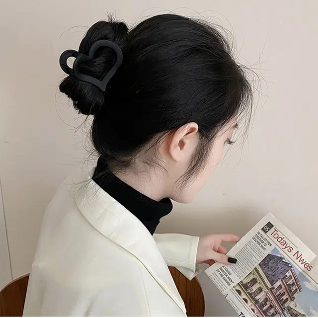 简应舒 磨砂爱心百搭 亚克力 发夹 男女同款情侣款