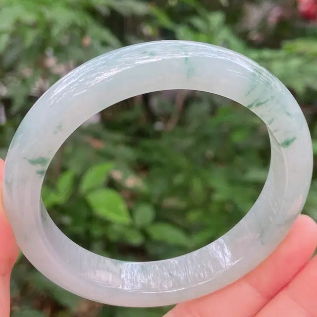57.2mm57.00g