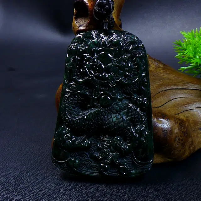 芳翠缘 精雕龙牌玉佩 糯种 翡翠吊坠 男女同款情侣款