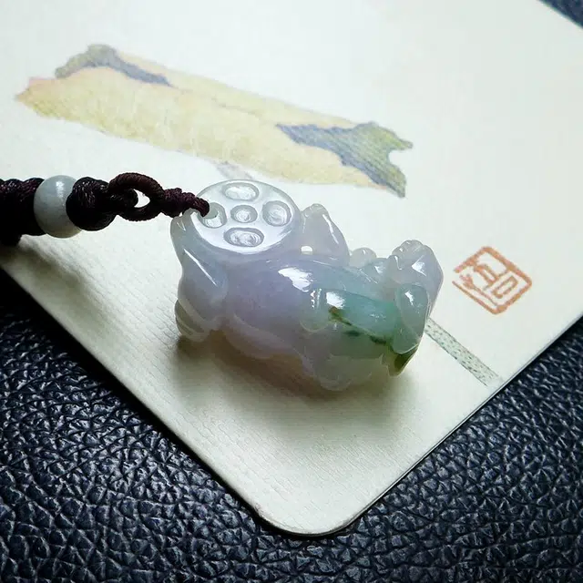 芳翠缘 [春彩貔貅玉佩挂件] 挂坠 糯种 翡翠吊坠 男女同款情侣款