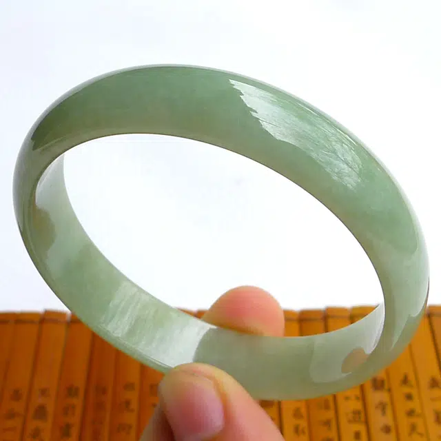 芳翠缘 天然正品平安玉 糯种 翡翠手镯 女款