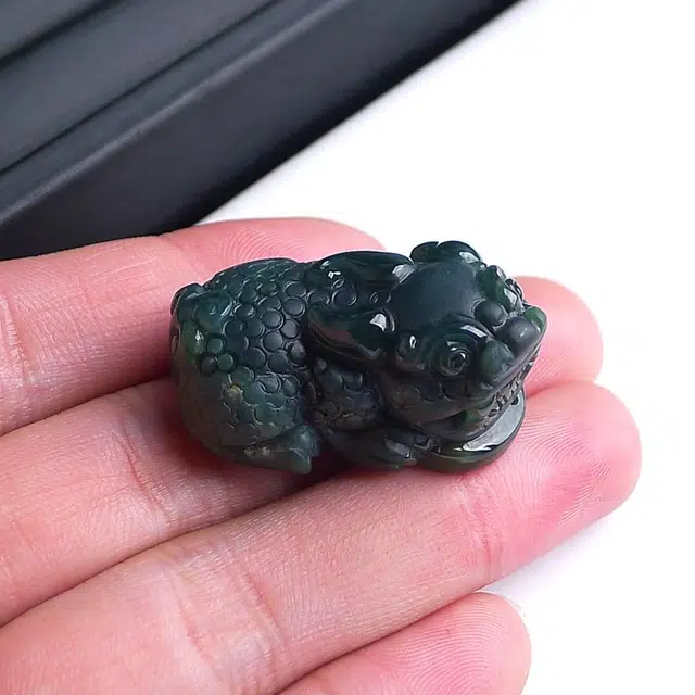 芳翠缘 精雕貔貅 糯种 翡翠吊坠 男女同款情侣款
