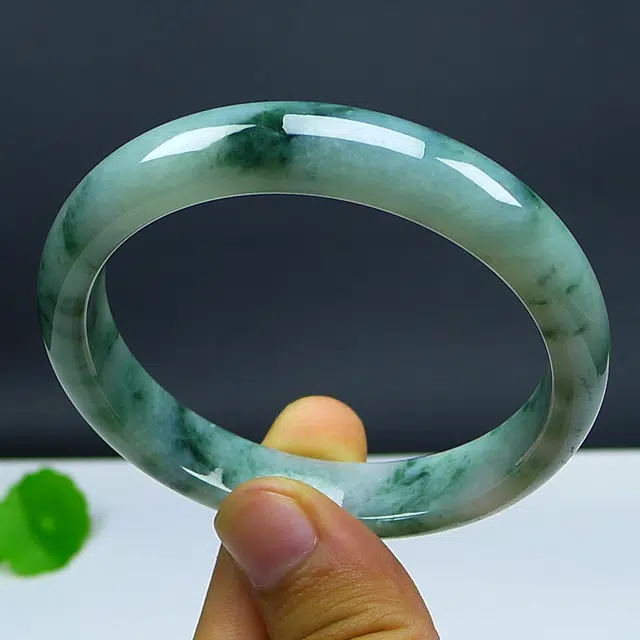 芳翠缘 复古飘花 天然平安玉 糯种 翡翠手镯 女款