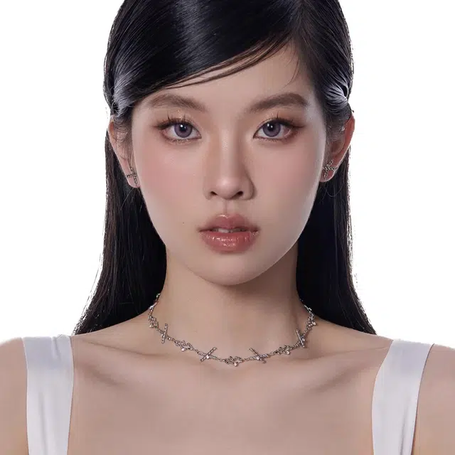 s1esta y2kchoker