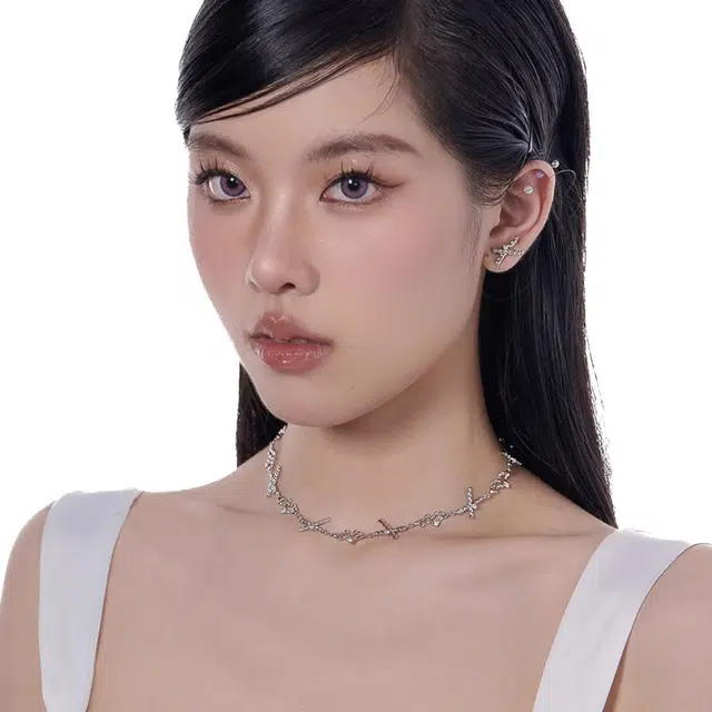s1esta y2kchoker