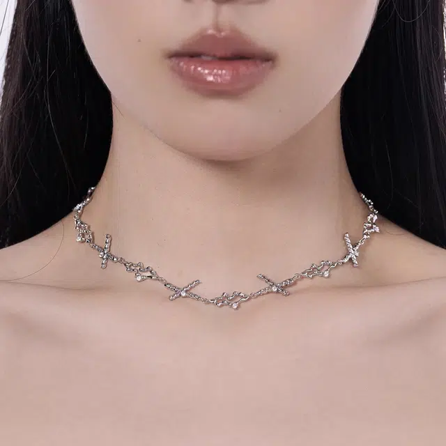 s1esta y2kchoker