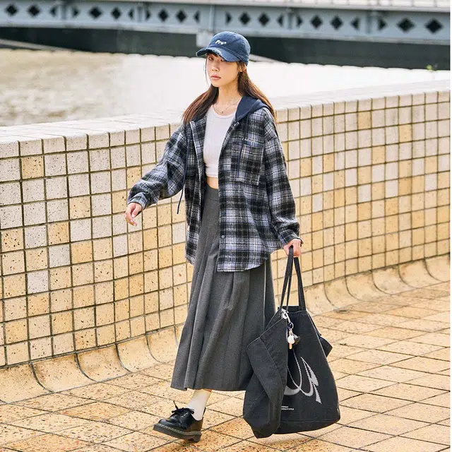 兔先森 无性别主义复古慵懒风格子连帽长袖衬衫 男女同款