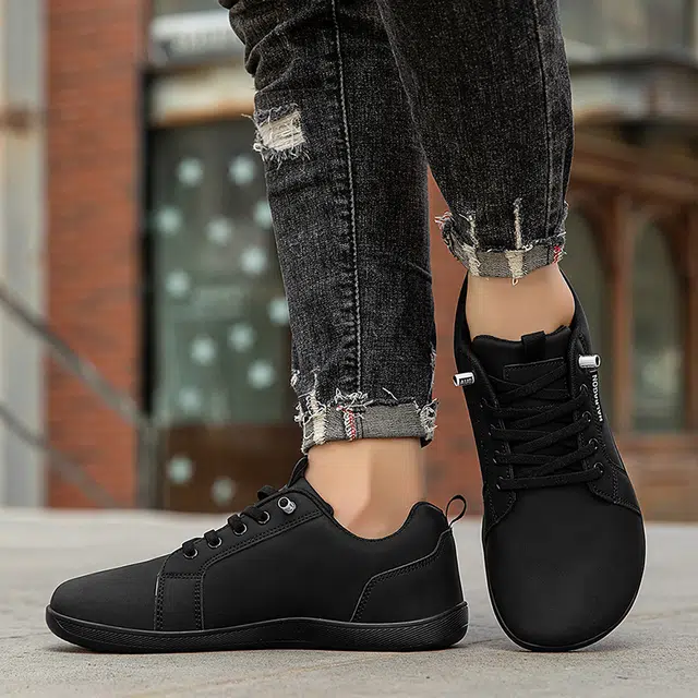 依米奴 高颜值 时尚潮流 脚感舒适 低调百搭 日常通勤 低帮 生活休闲鞋 男款