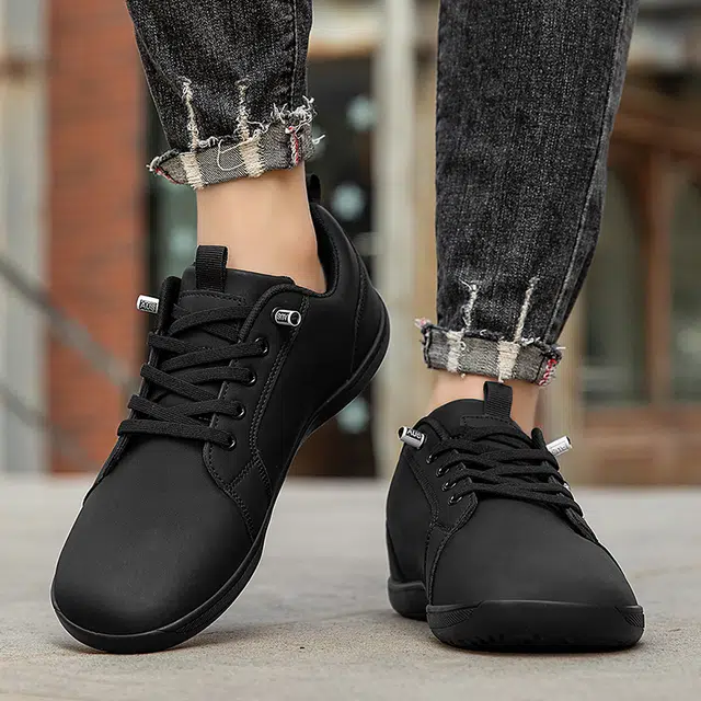 依米奴 高颜值 时尚潮流 脚感舒适 低调百搭 日常通勤 低帮 生活休闲鞋 男款