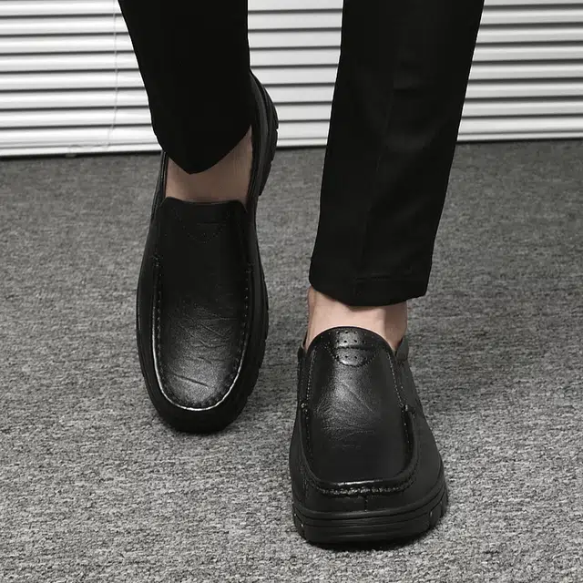 依米奴 头层牛皮 精致 商务英伦风 经典复古 真皮质感 高颜值 时尚潮流 脚感舒适 低调百搭 日常通勤  男士休闲 男款