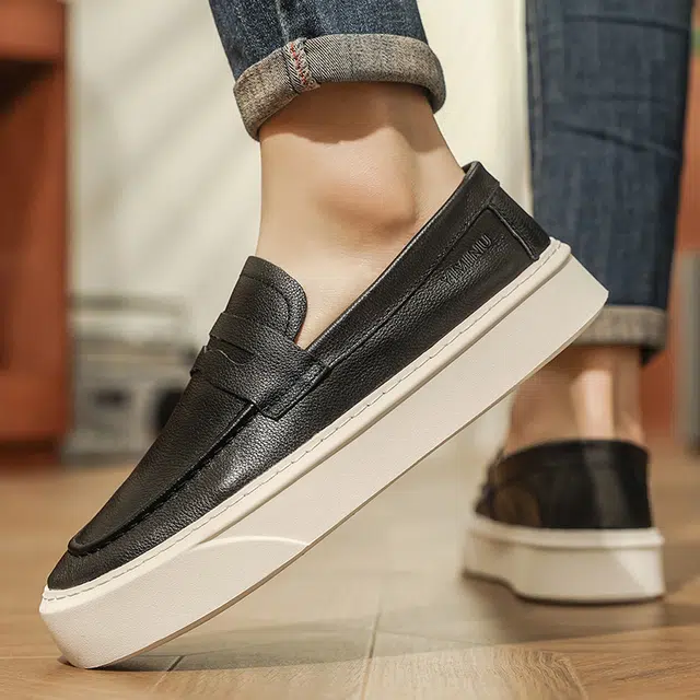 依米奴 头层牛皮 高颜值 潮流日常通勤简约 休闲鞋 男款