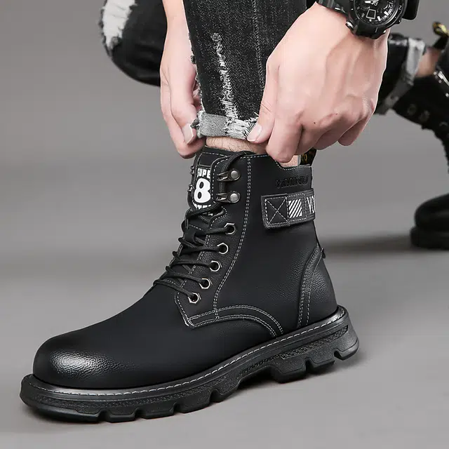 依米奴 高颜值 冬日 降温保暖 工装户外 时尚潮流 舒适 经典复古 真皮质感 雅痞年轻 个性帅气 增高显瘦 马丁靴 男款 黑色
