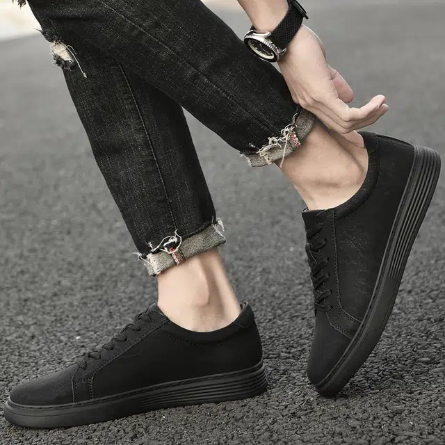 依米奴 二层牛皮 高颜值 时尚潮流 脚感舒适 低调 低帮 板鞋 男款