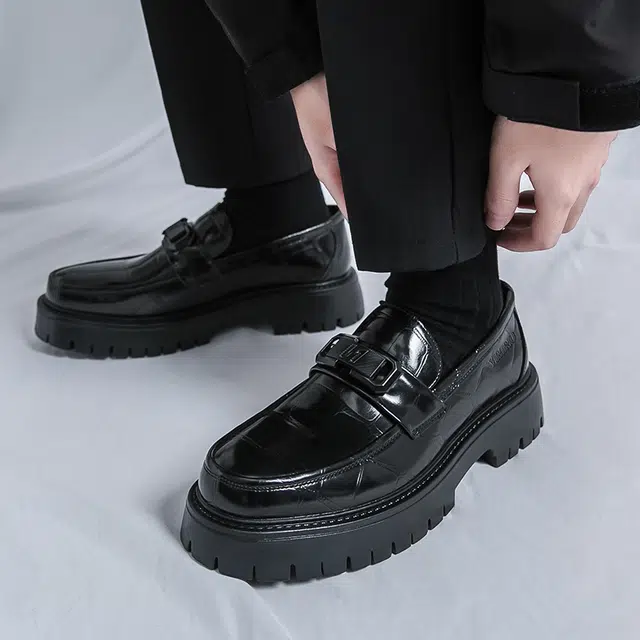 依米奴 牛皮革 高颜值 时尚潮流 脚感舒适 低调 休闲鞋 男款