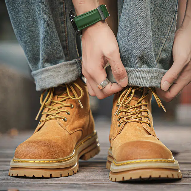 依米奴 皮革 高颜值 时尚潮流舒适百搭 日常通勤简约 马丁靴 男女同款