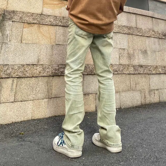 RASHOMONG vibe