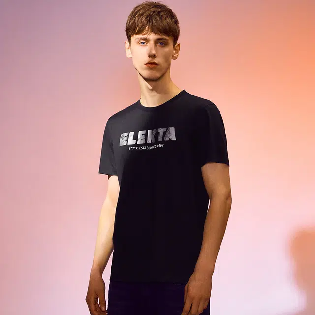 ELEKTA T