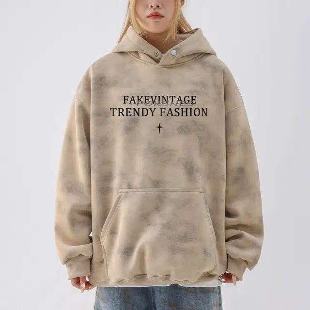 FAKE VINTAGE