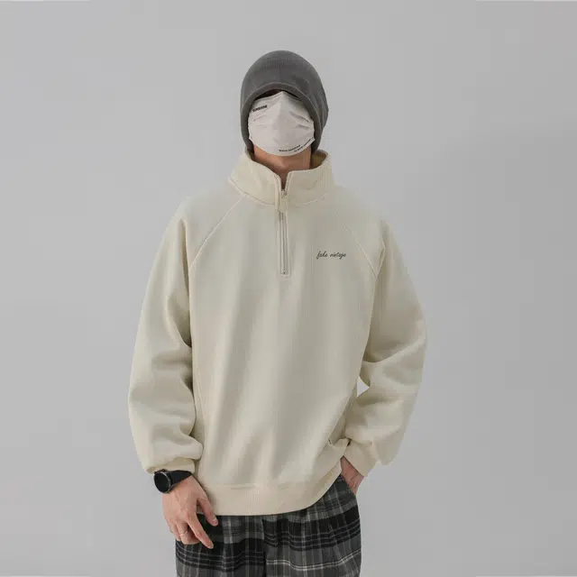 FAKE VINTAGE