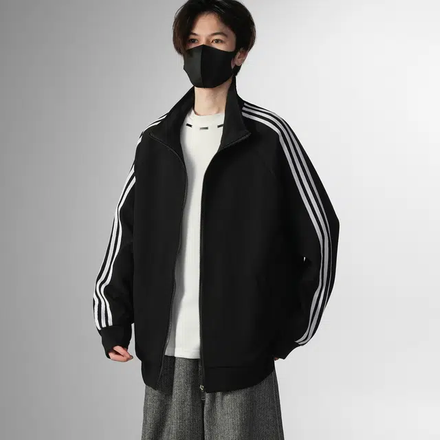 FAKE VINTAGE proLOGO