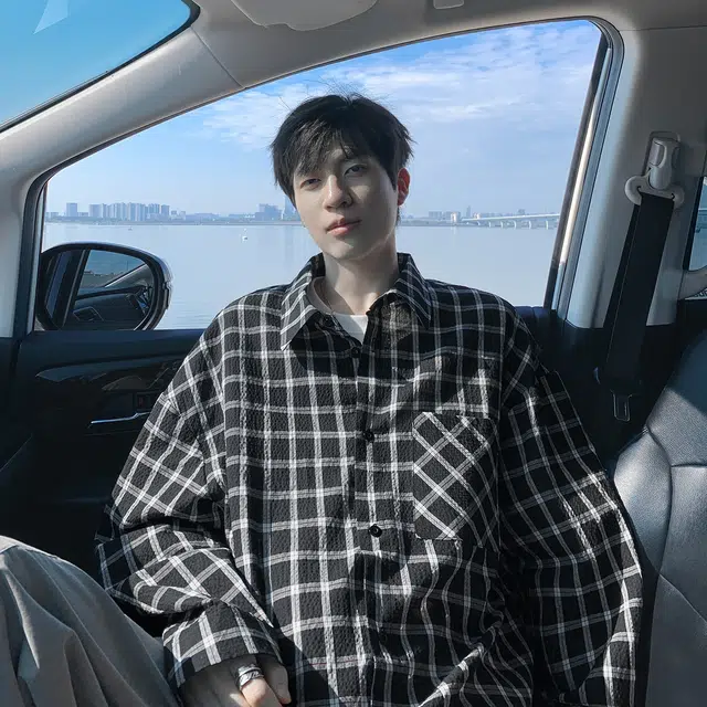 哲源 美式高街复古学院风长袖单排扣设计感情侣款翻领休闲衬衫 男女同款