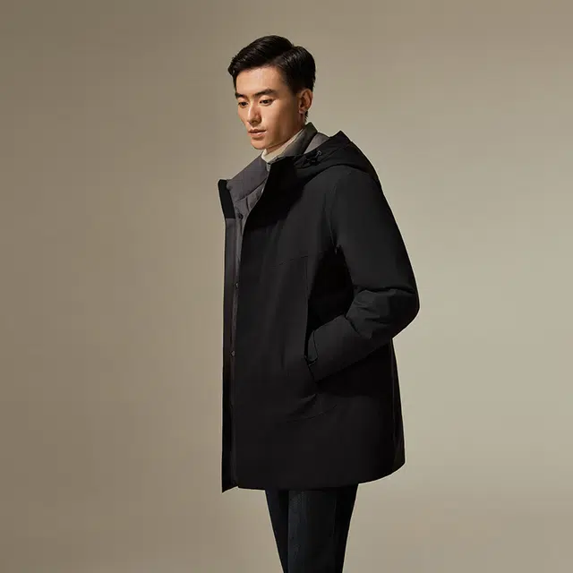 迪柯尼 商务休闲保暖羽绒服 男款 黑色