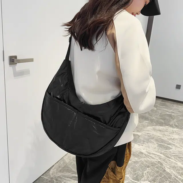 垣途者 潮牌复古秋冬服包韩版大容量单肩包 珠光棉 斜挎包 男女同款情侣款 多色