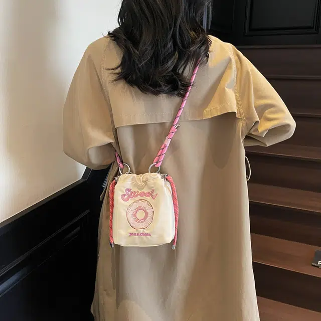垣途者 韩系小众可爱百搭甜甜圈撞色 布 水桶包斜挎单肩包 女款 多色
