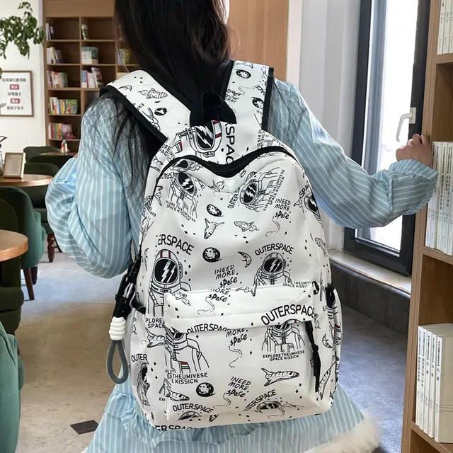 垣途者 卡通涂鸦书包韩版 尼龙 双肩包 男女同款情侣款 多色
