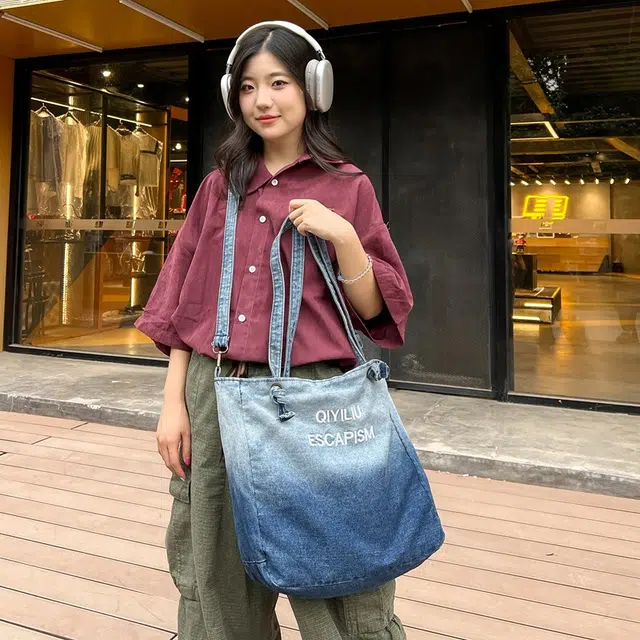 垣途者 韩版森系百搭 牛仔布 斜挎包 女款 多色