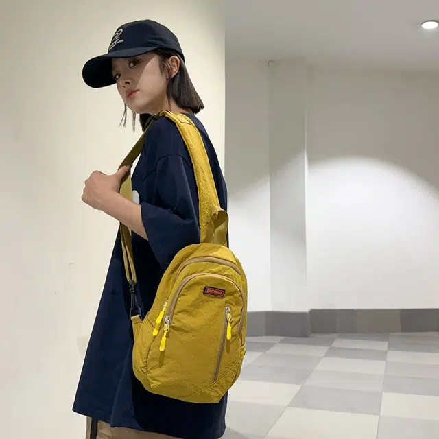 垣途者 日系简约休闲潮牌运动 尼龙 胸包 男女同款情侣款 多色