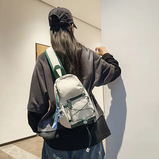 垣途者 轻便休闲 尼龙 胸包 男女同款情侣款 多色