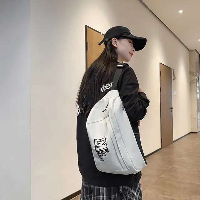 垣途者 日系工装街头休闲运动 尼龙 胸包 男女同款情侣款 白色/黑色/红色/蓝色