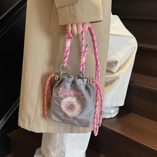 垣途者 韩系小众可爱百搭甜甜圈撞色 布 水桶包斜挎单肩包 女款 多色