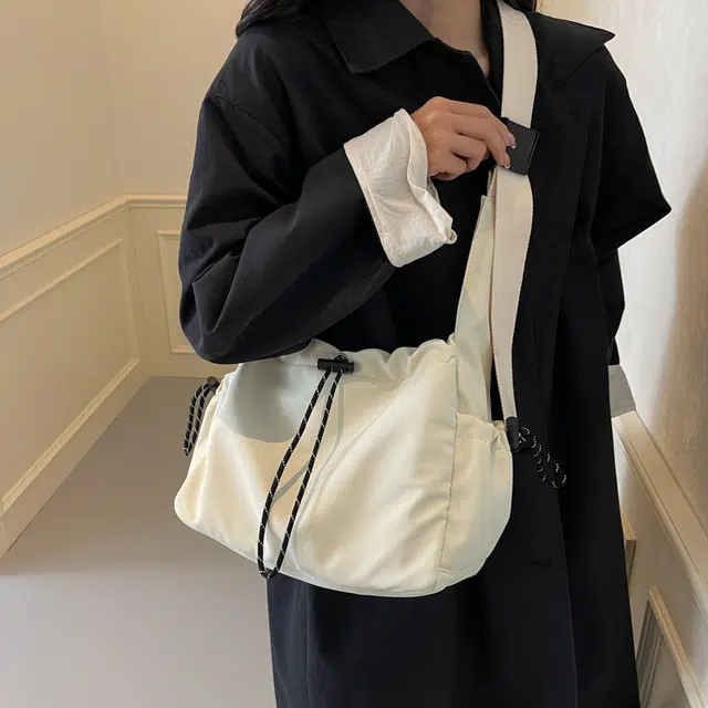 垣途者 高级感通勤休闲 布 斜挎包 女款 多色